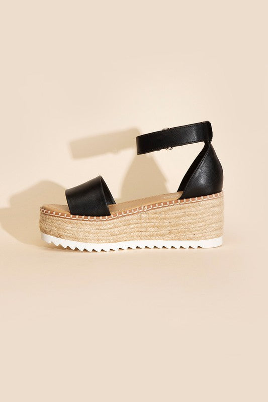 Tuckin Platform Sandals