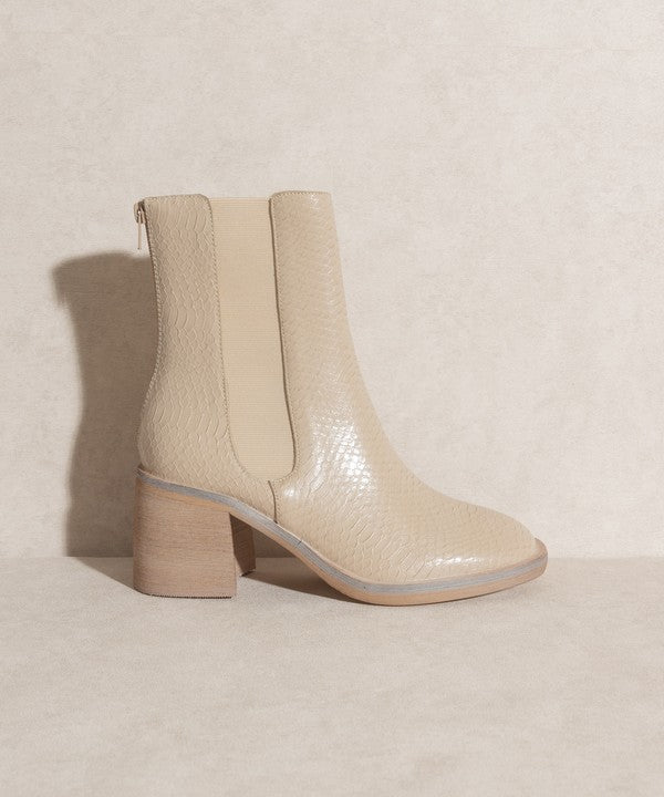 Olivia Chelsea Heel Boots (shipping only)