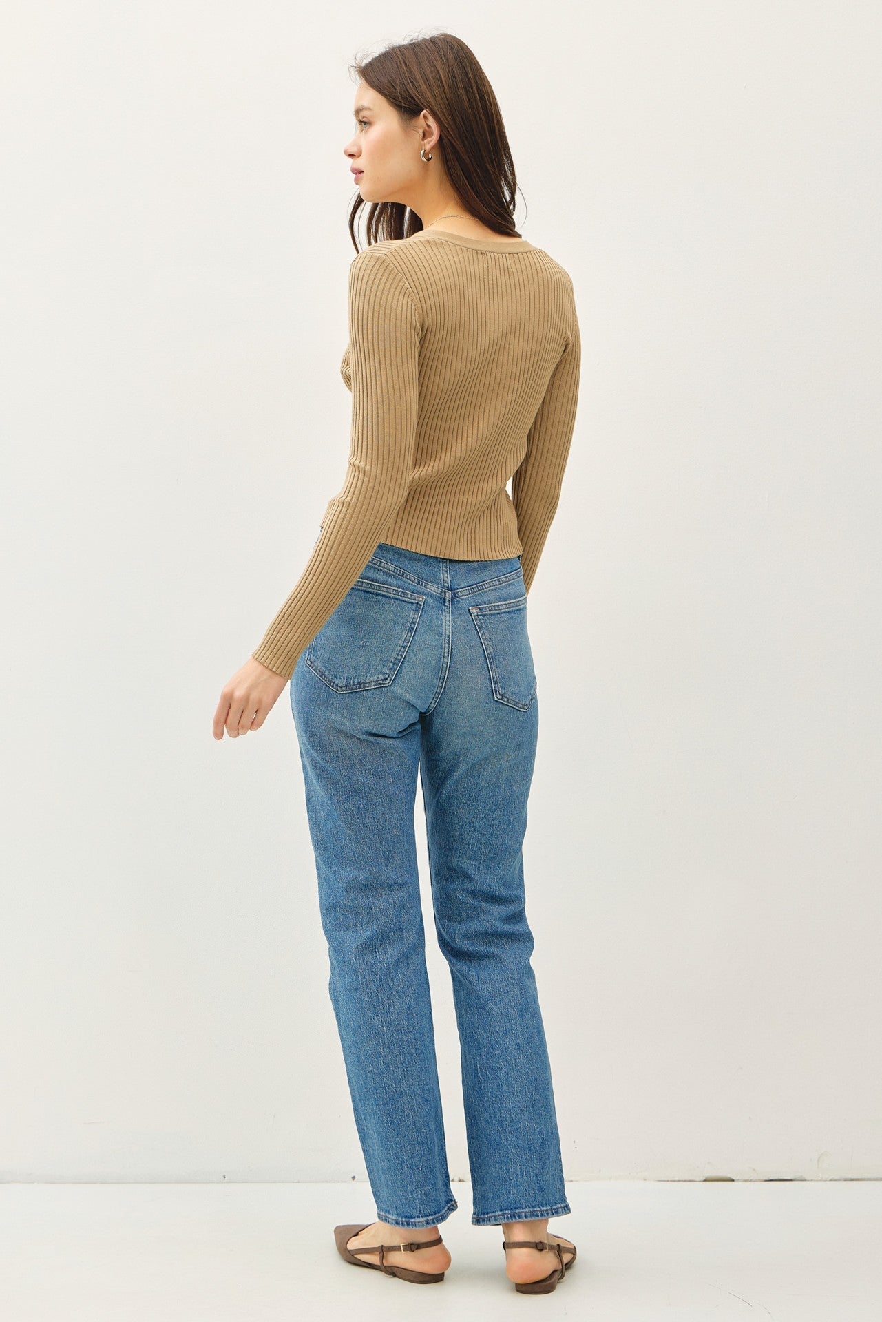 Ribbed V-Neck Slim Cardigan