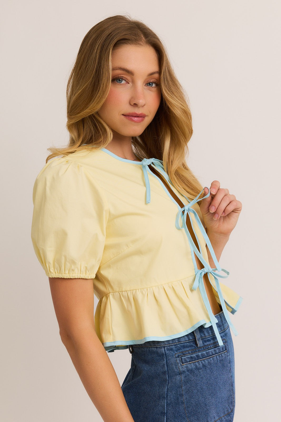 Butter Yellow Contrast Bow Top