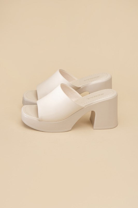 Type Slide Mules