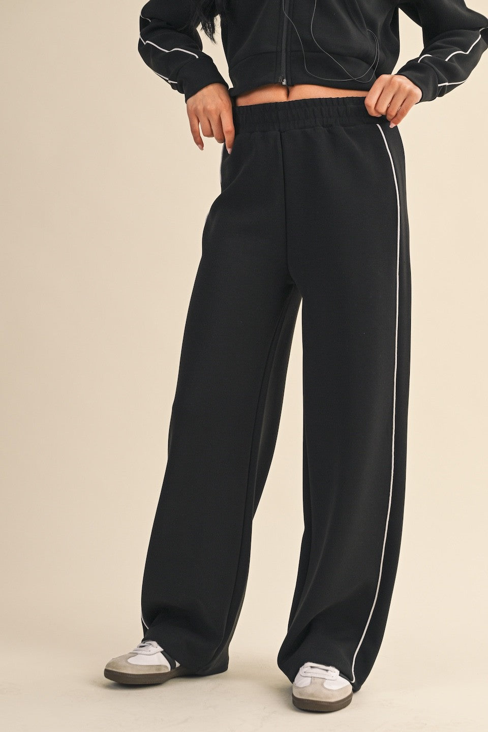 Wide Soft Athletic Piping Pant