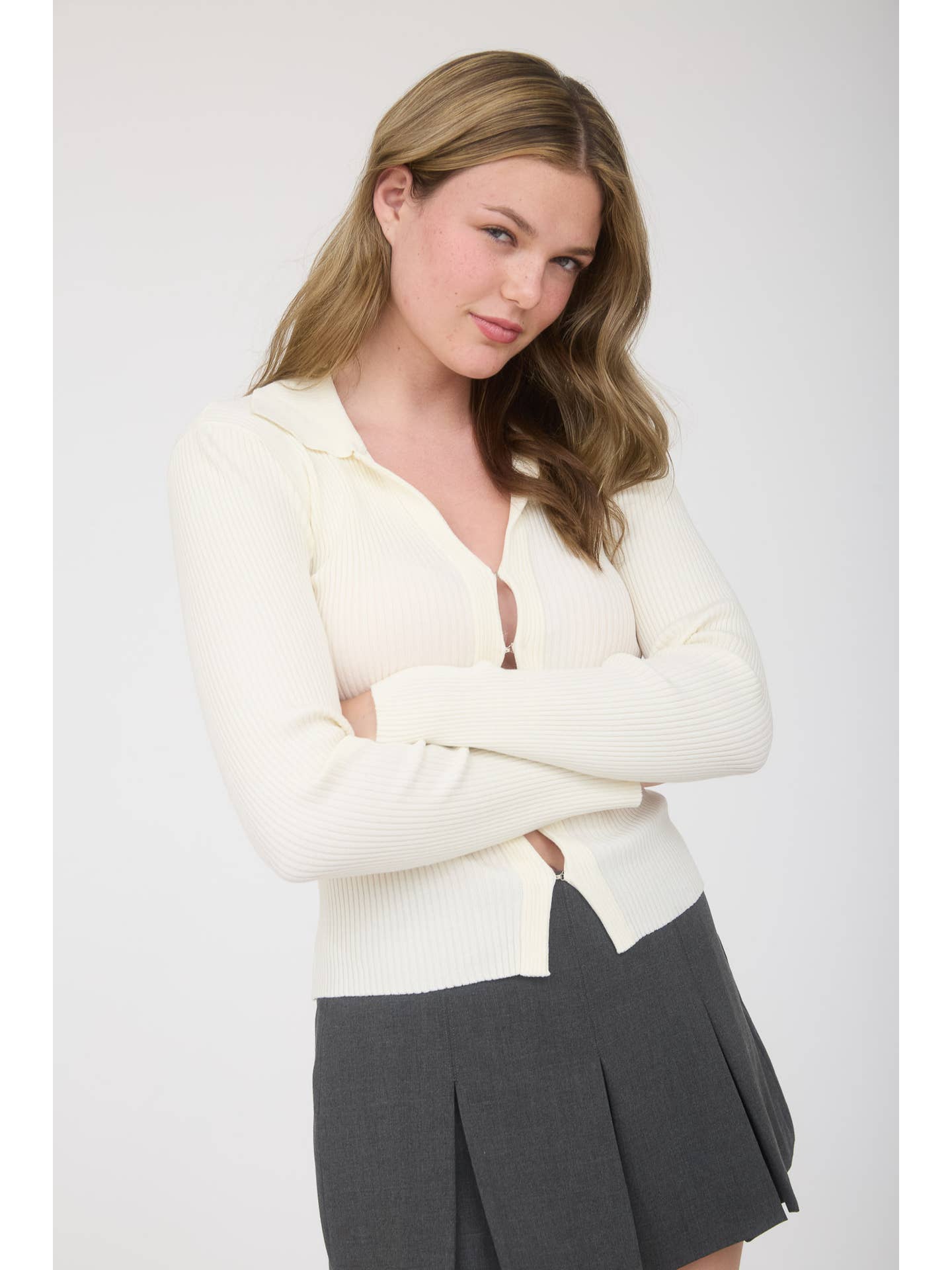 Collar & Hook Close Cardigan Top