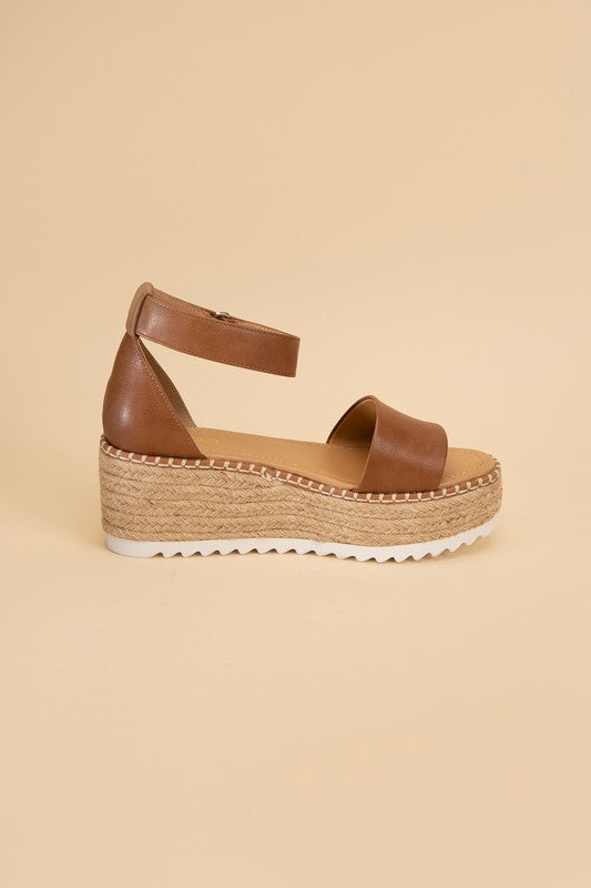 Tuckins Platform Sandals