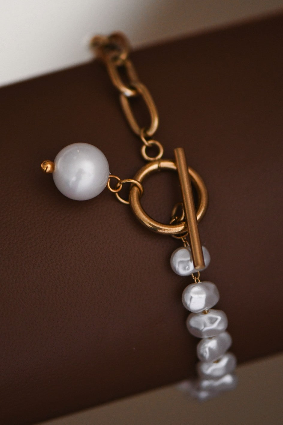 Pearl & Chain Bracelet