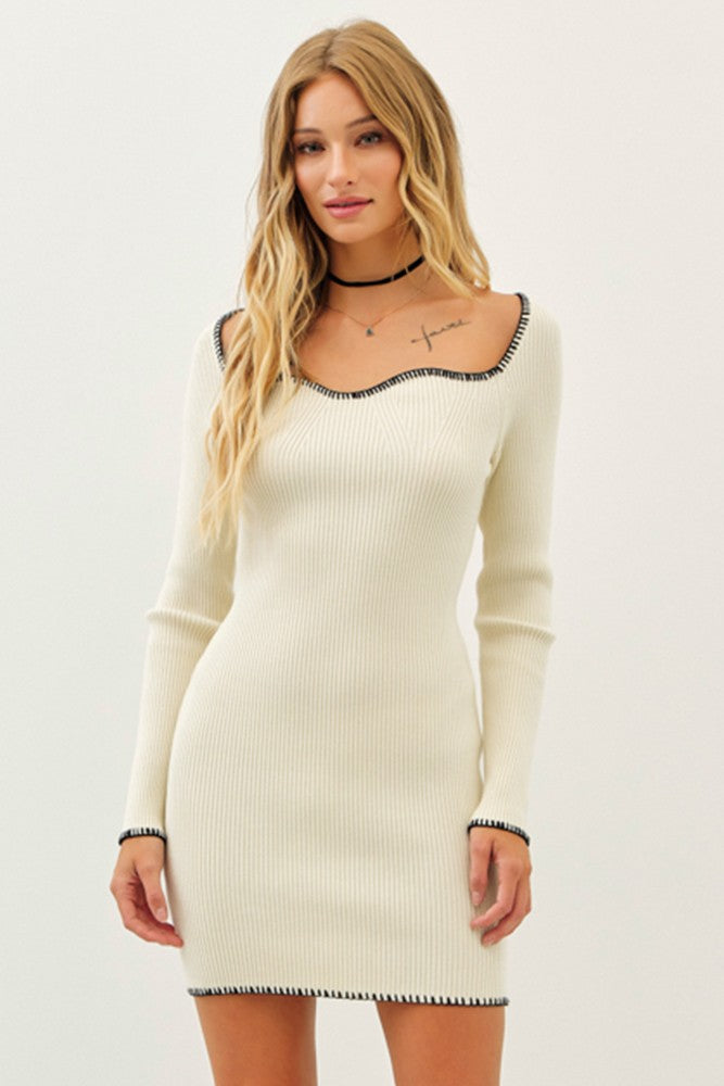 Sweetheart Contrast Sweater Dress