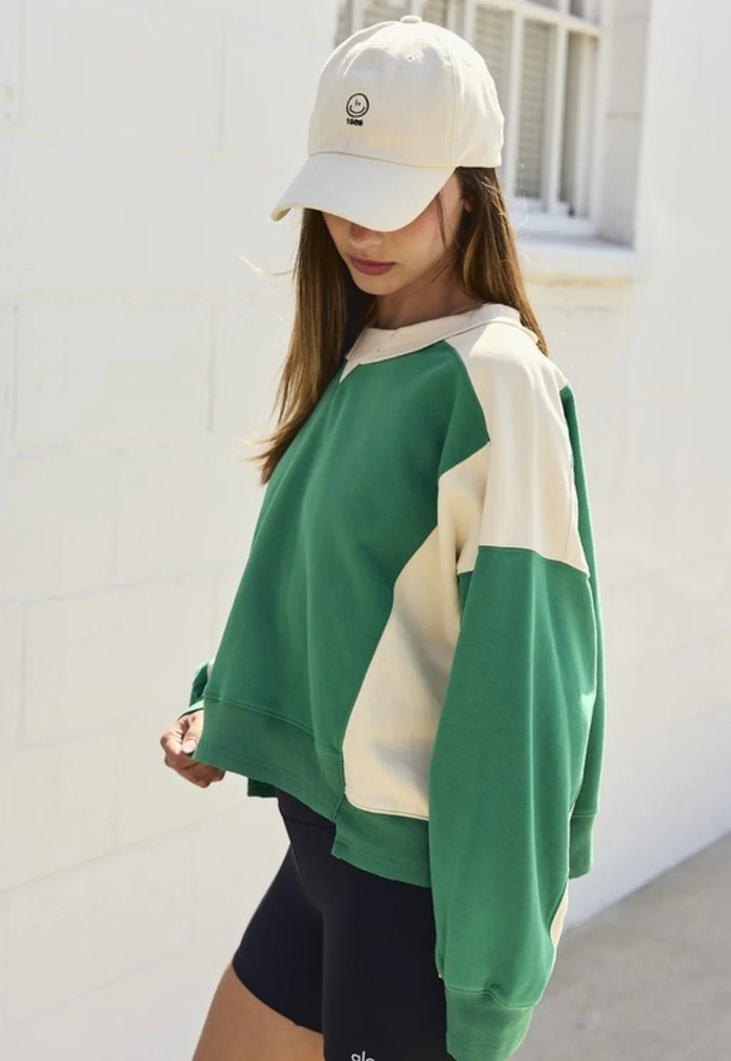 Contrast Colors Pullover Sweatshirt