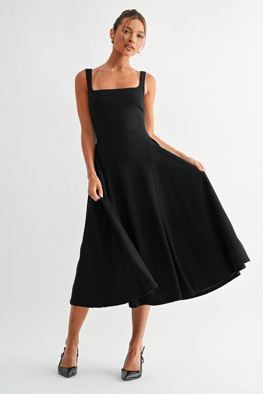 Black Lyra Muse Midi Dress