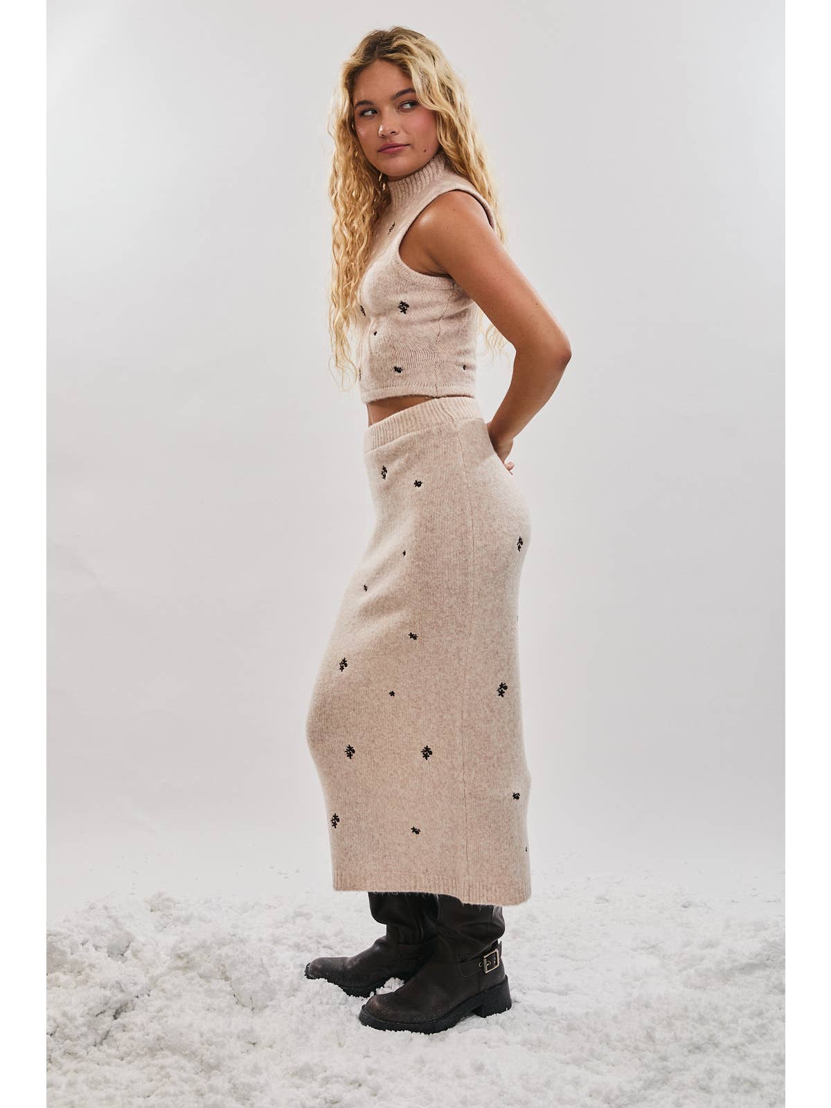 Mock Neck Sweater Embroidered Set