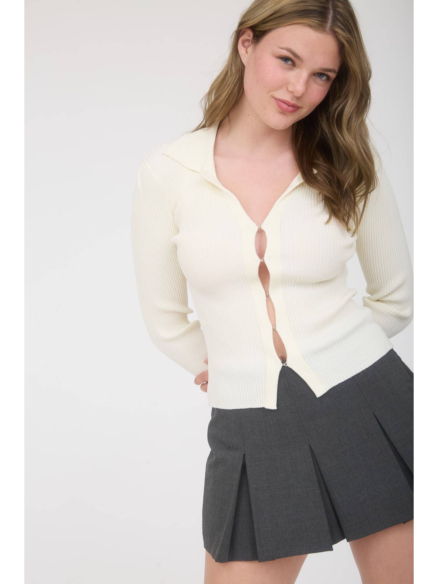 Collar & Hook Close Cardigan Top
