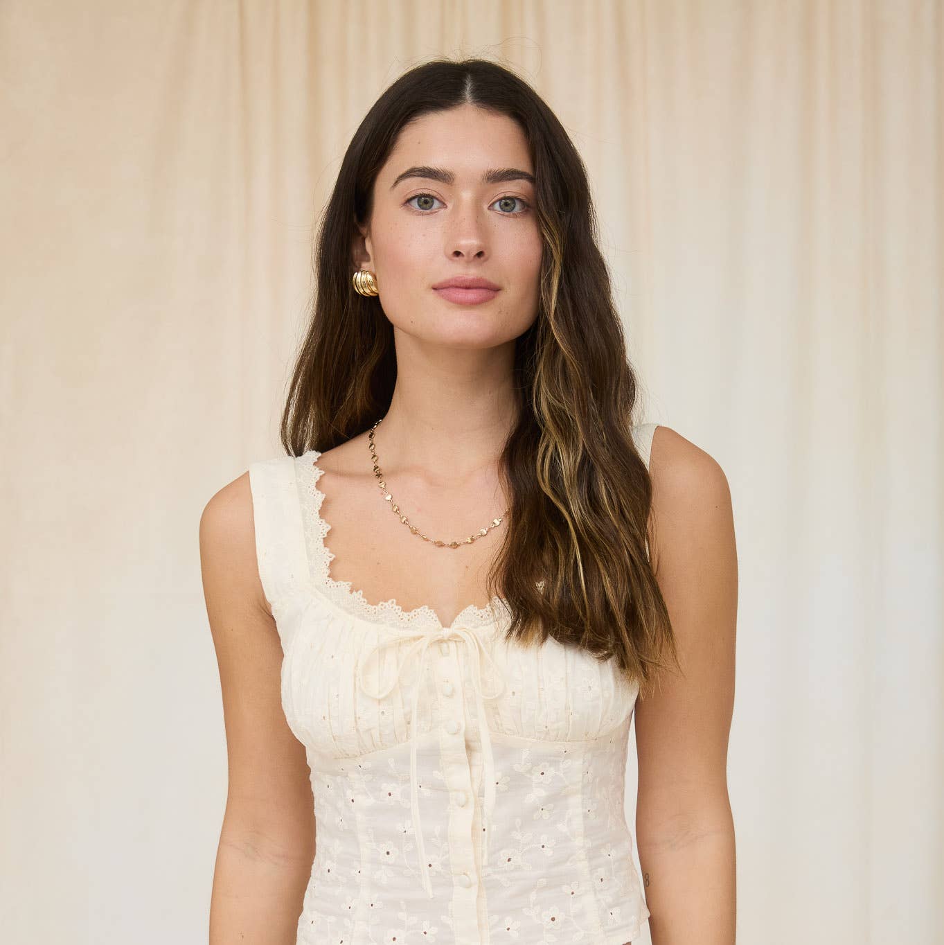 Eyelet Spring Button Top