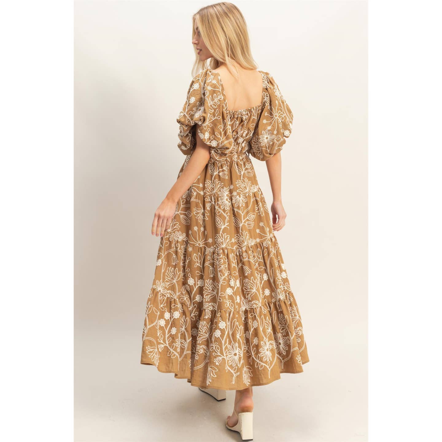 Contrast Stitch Puff Sleeve Maxi Dress