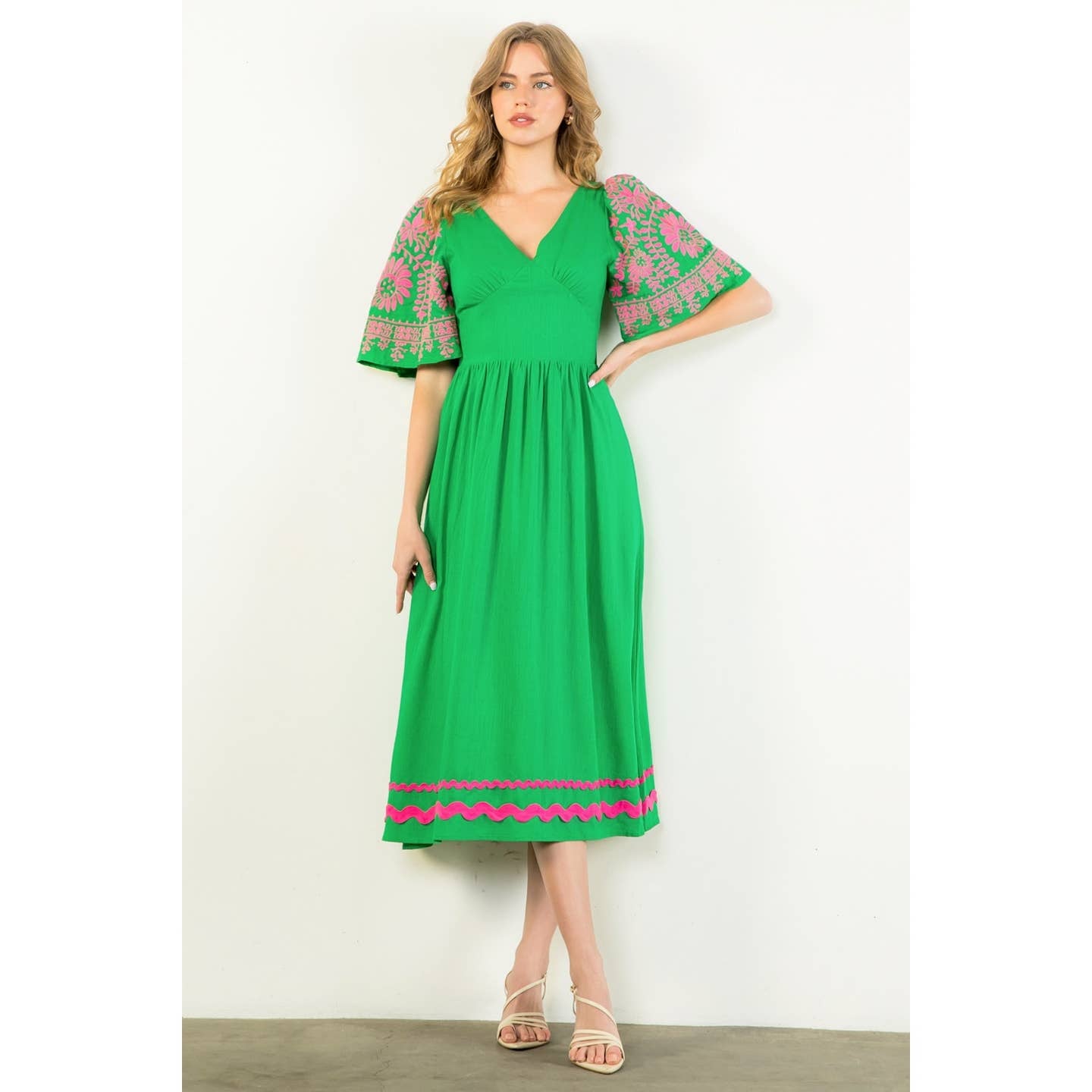 Embroider Flutter Sleeve Kelly Green Dress