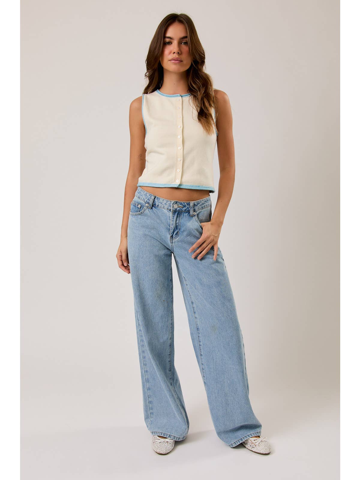 Ivory & Blue Sleeveless Sweater Top