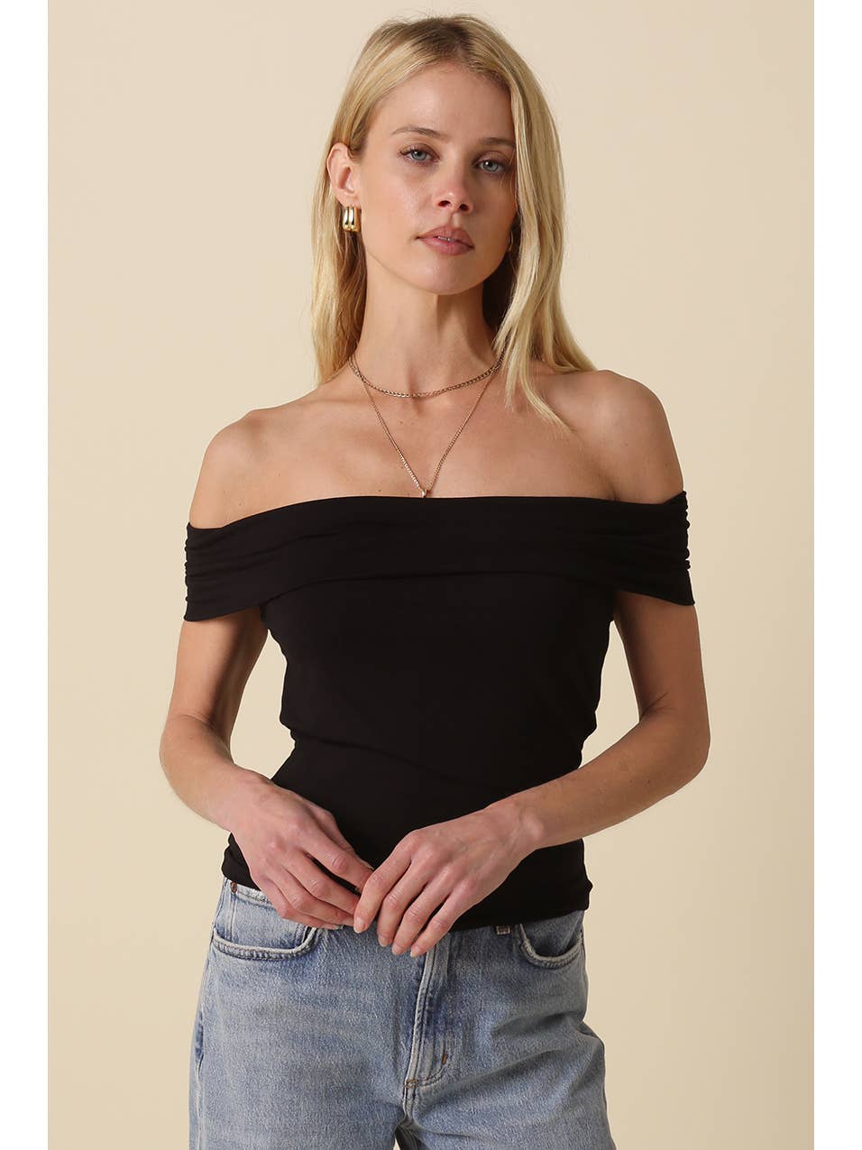 Leslie Off Shoulder Top