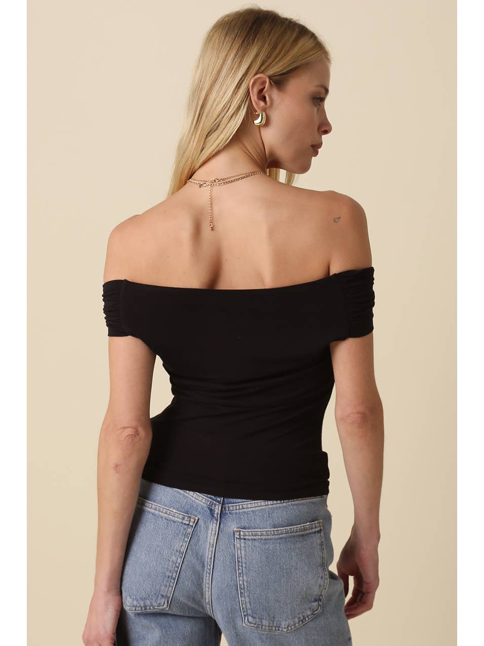 Leslie Off Shoulder Top