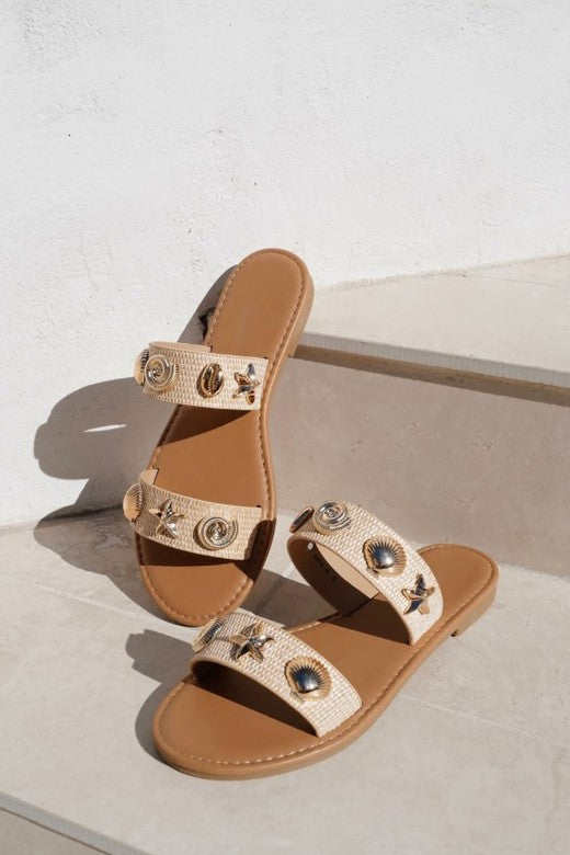 Seashell Raffia Sandal