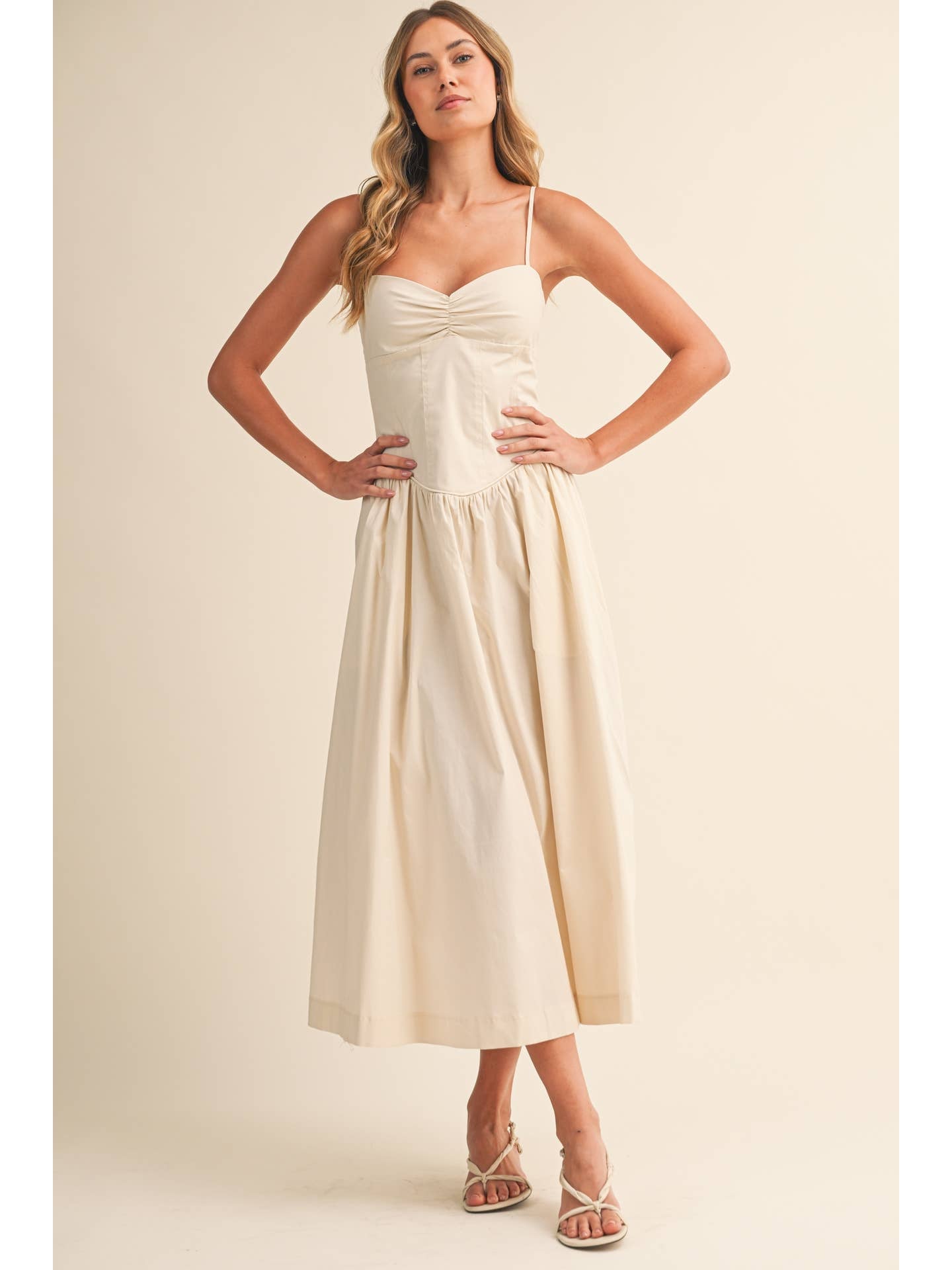 Poplin Beige Sweetheart Midi Dress