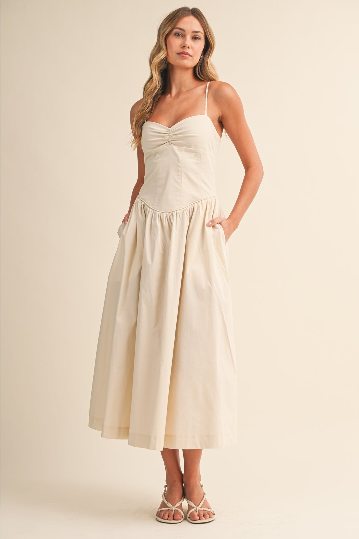 Poplin Beige Sweetheart Midi Dress