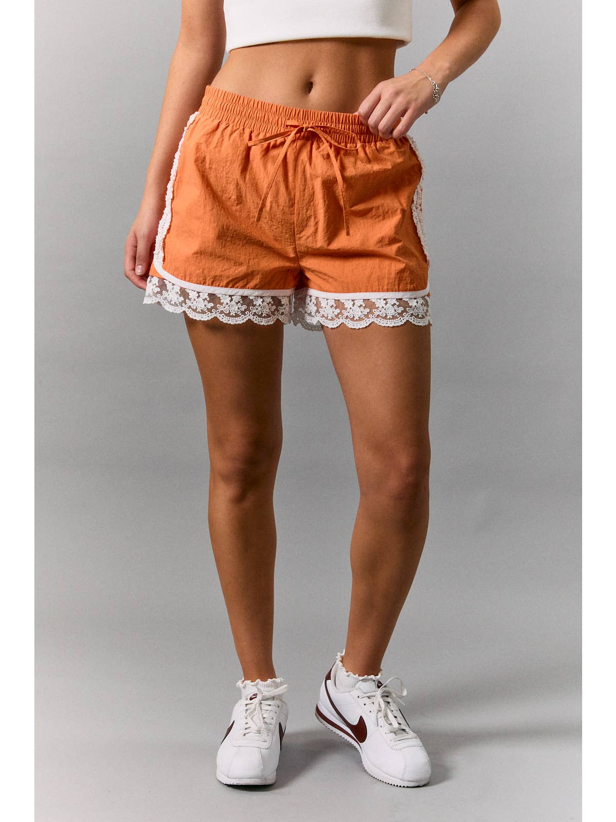 Elastic Waist Lace Trim Detail Shorts