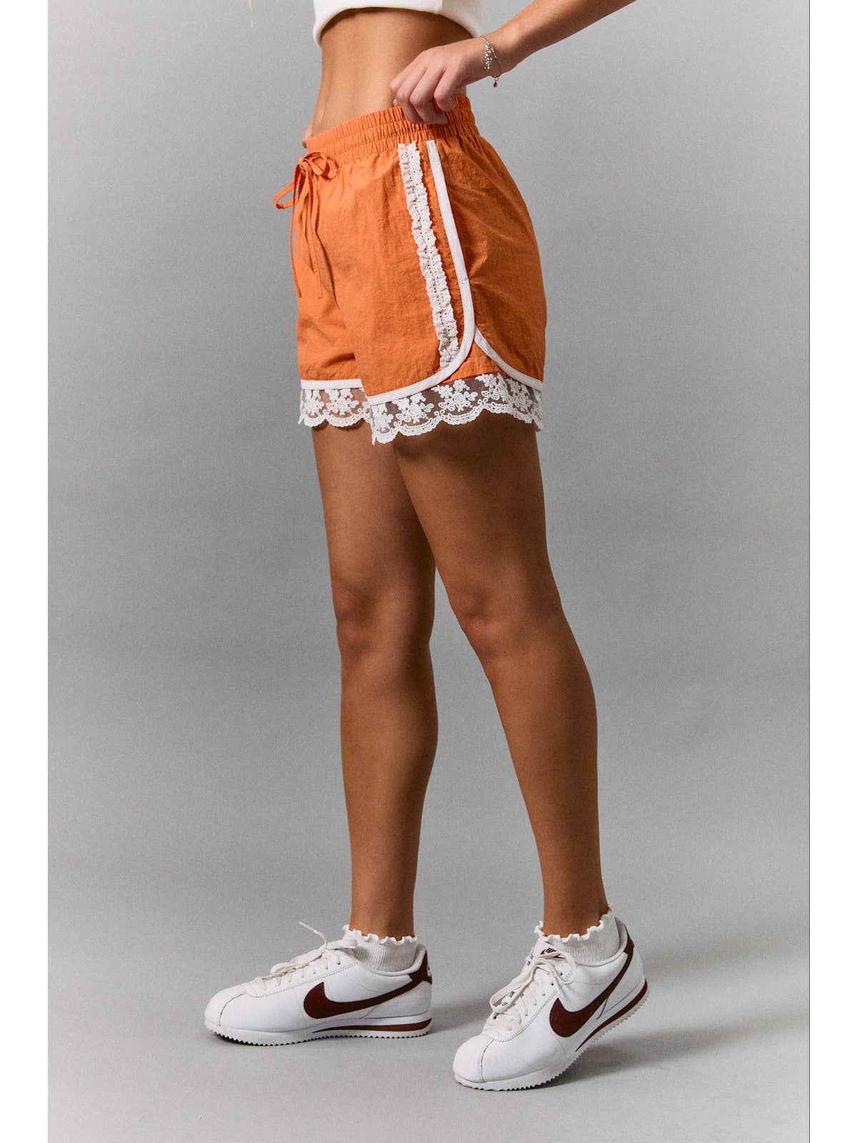 Elastic Waist Lace Trim Detail Shorts