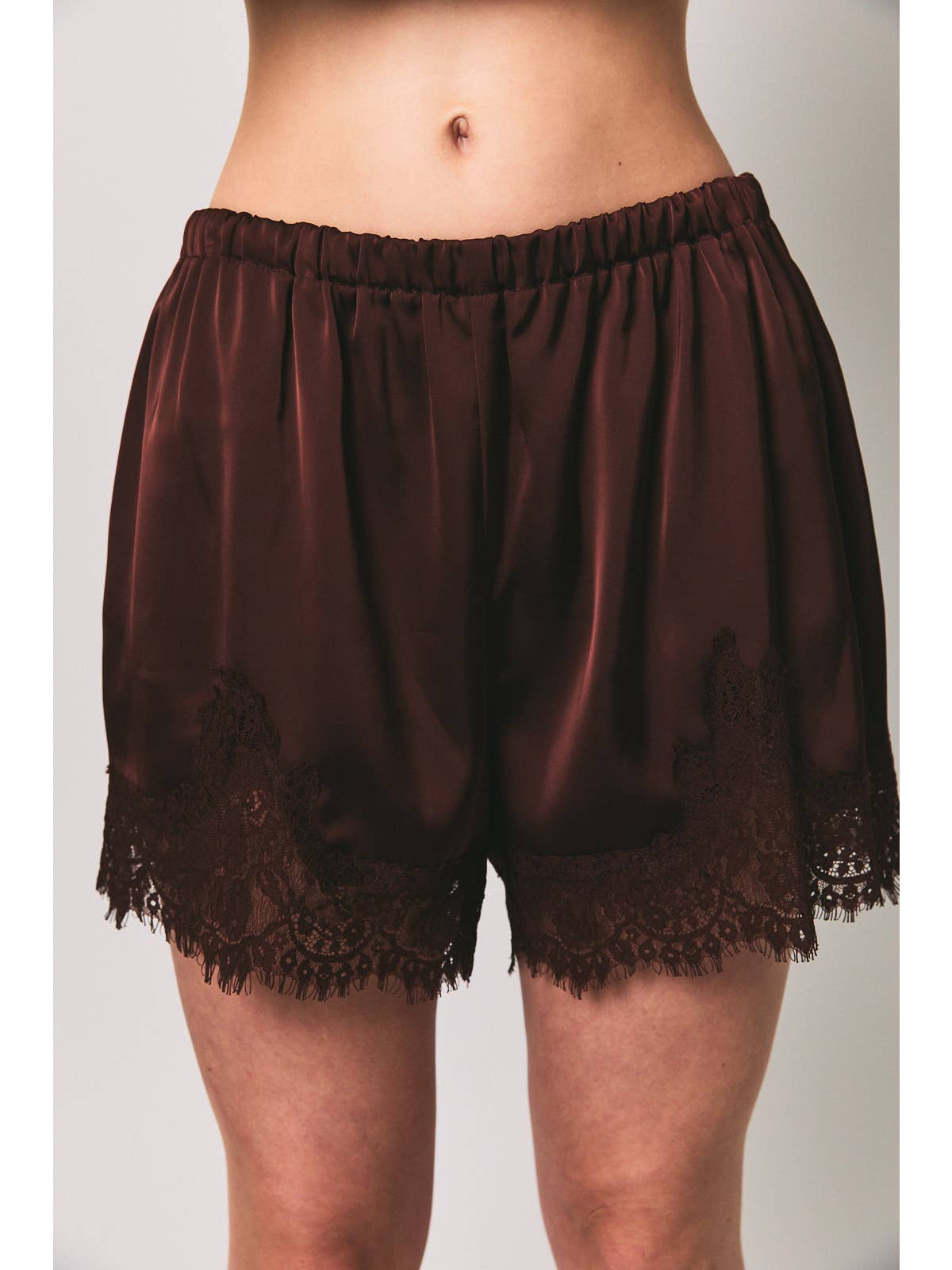 Mid Rise Lace Trim Shorts