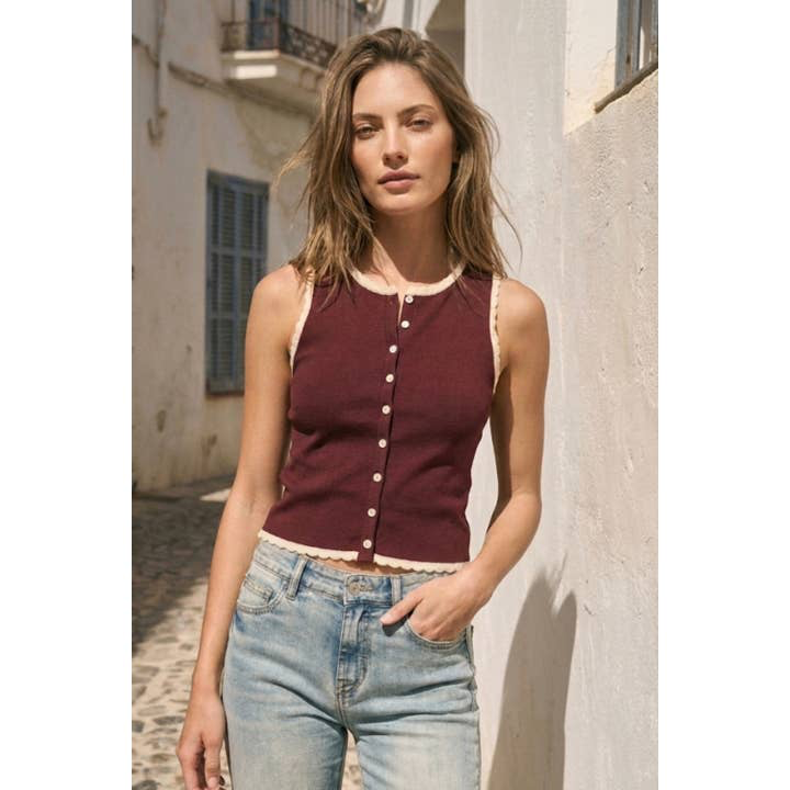 Scallop Trim Button Top