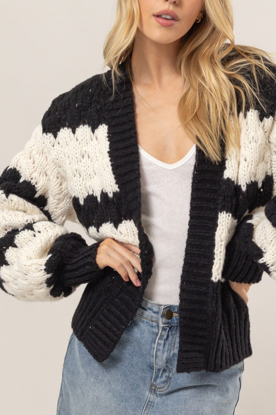 Black & White Stripe Scallop Cardigan